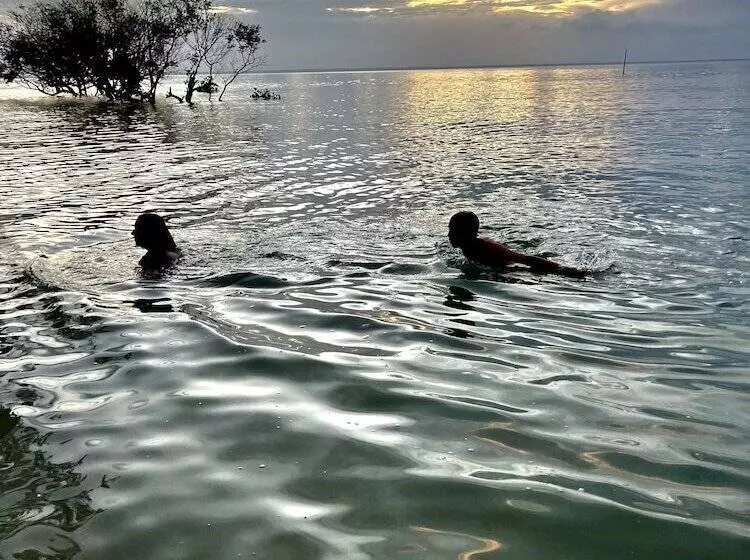 ホテル Moyeni Lodge