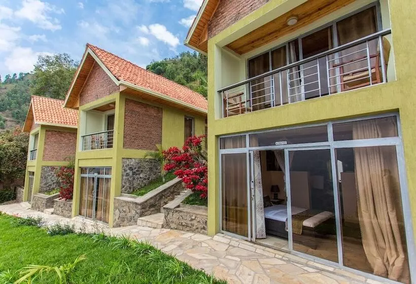 هتل Nirvana Heights