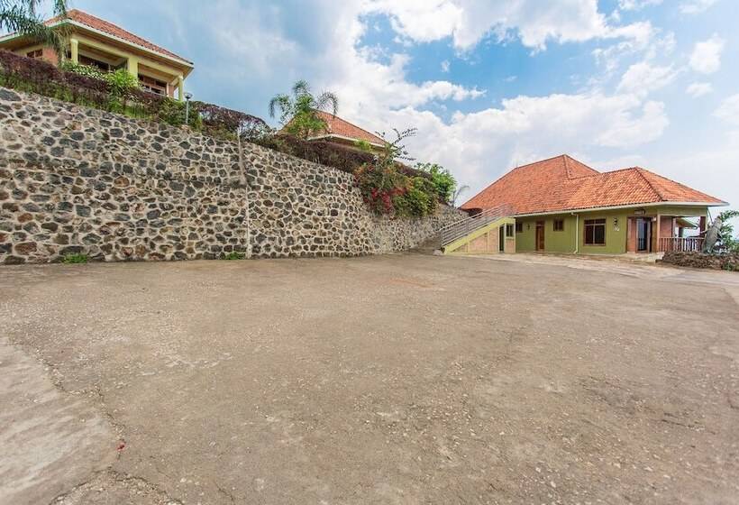 Отель Nirvana Heights