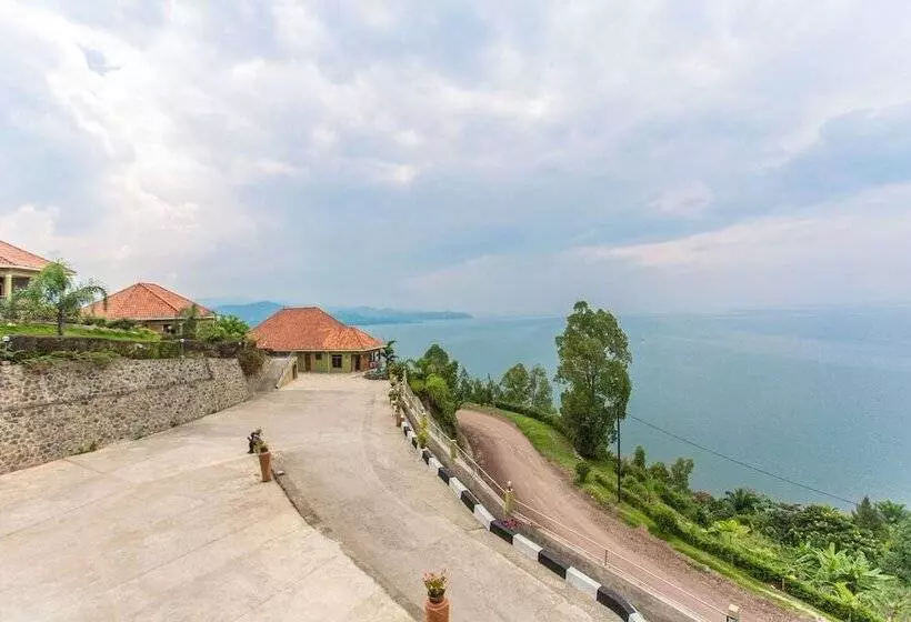 هتل Nirvana Heights