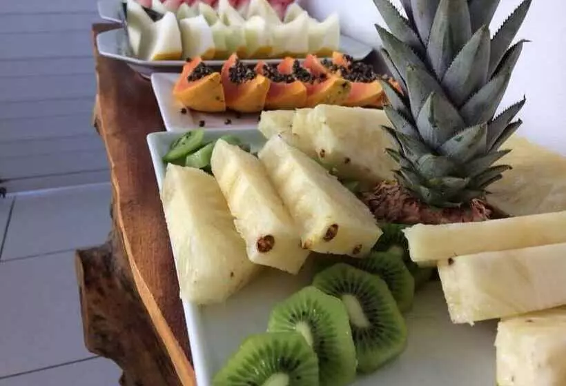 Hotelli Pousada Zorzi Beach