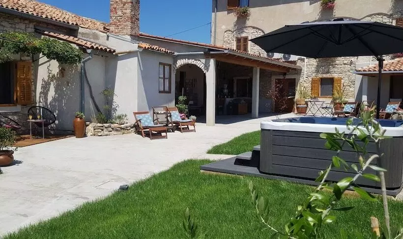 田舎風ホテル Agroturizam Stelio