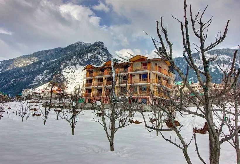 Mountain Face By Snow City Hotels