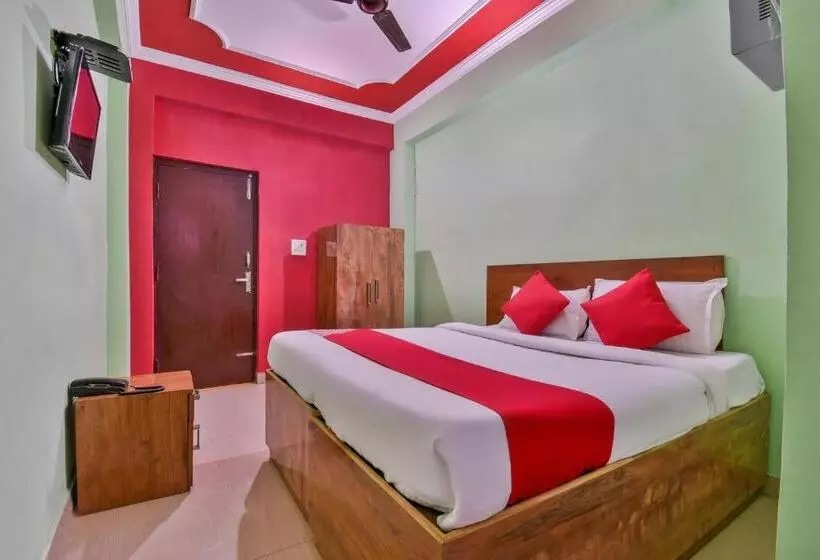 OYO Flagship 45852 Hotel Happy Journey