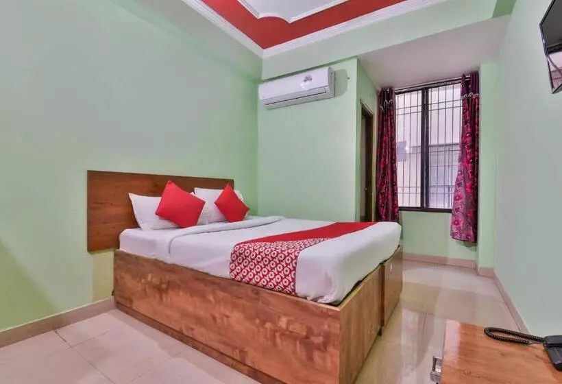 OYO Flagship 45852 Hotel Happy Journey