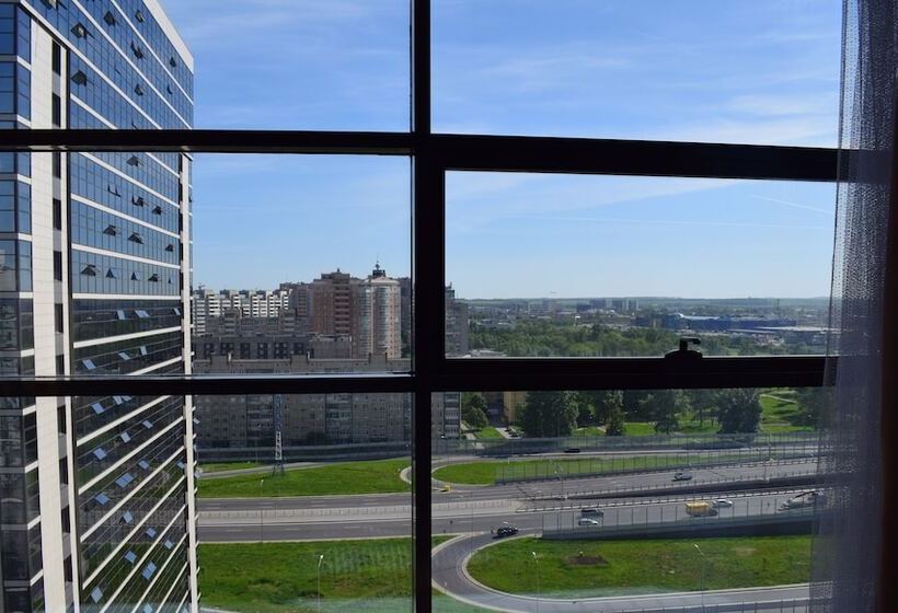 Panoramic Apartments S16