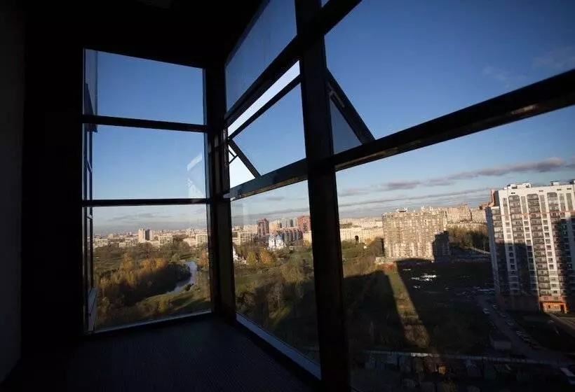Panoramic Apartments S16