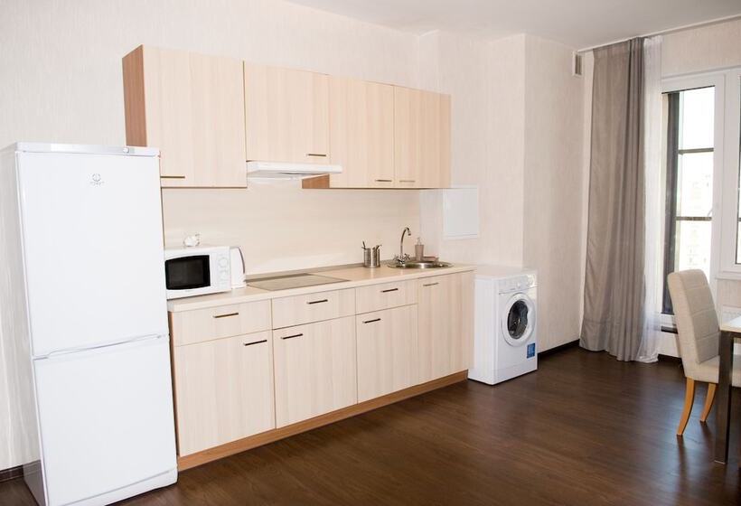 Panoramic Apartments S16