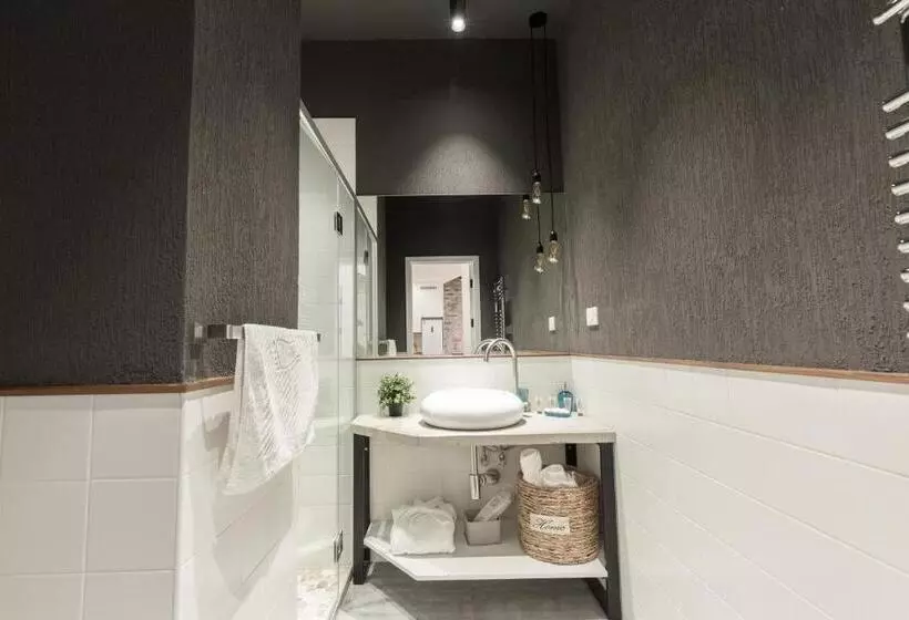 Ris Dalma Collection Yerevan