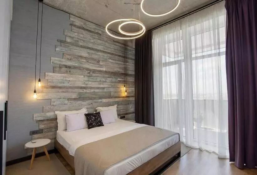 Ris Dalma Collection Yerevan