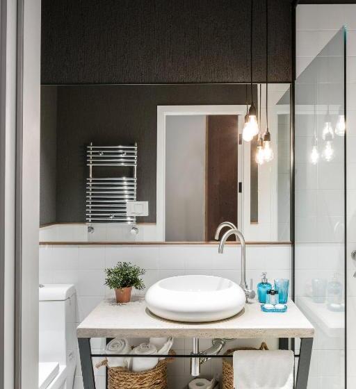 Ris Dalma Collection Yerevan