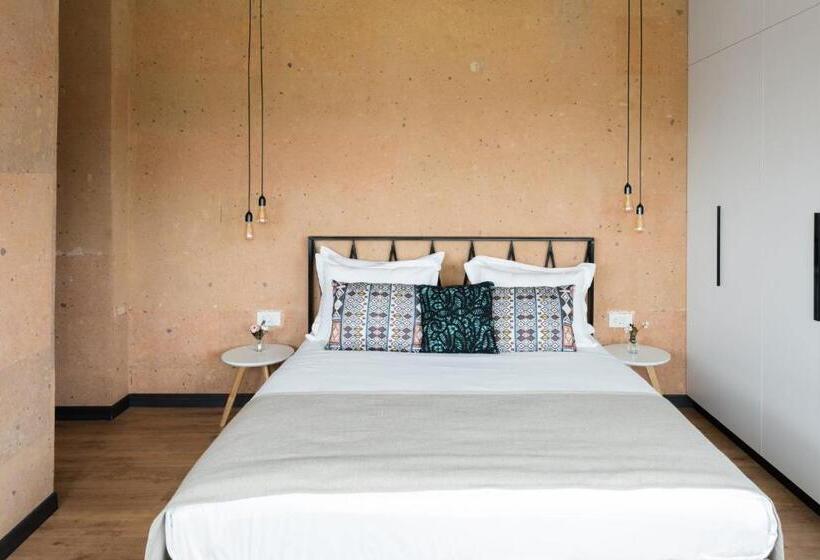 Ris Dalma Collection Yerevan