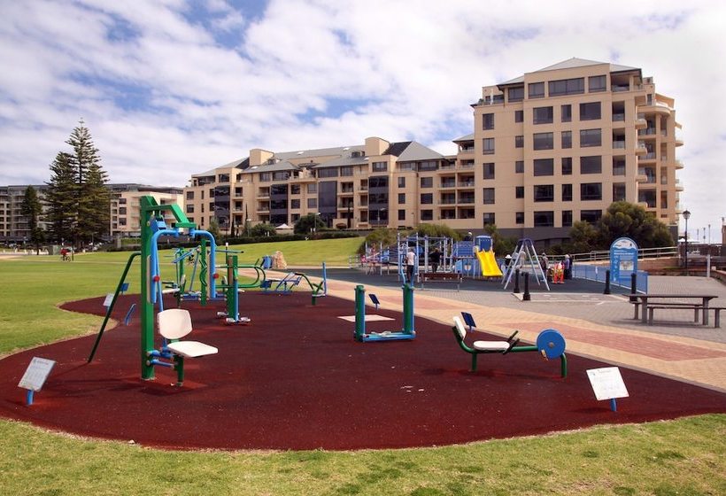 Bayview Apartments Glenelg