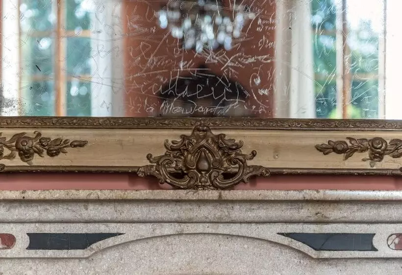 ホテル Albergo Real Castello