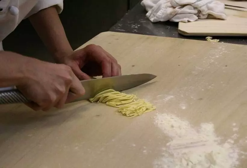 ホテル Albergo Real Castello