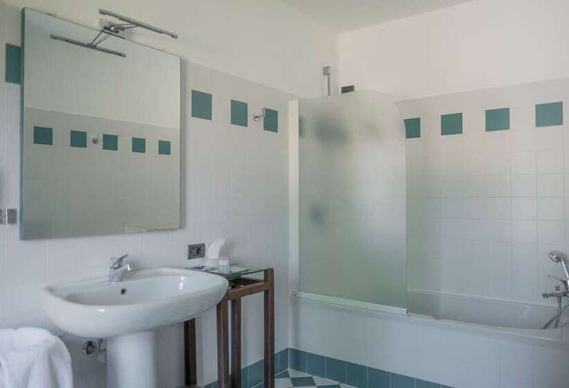 Отель Albergo Real Castello