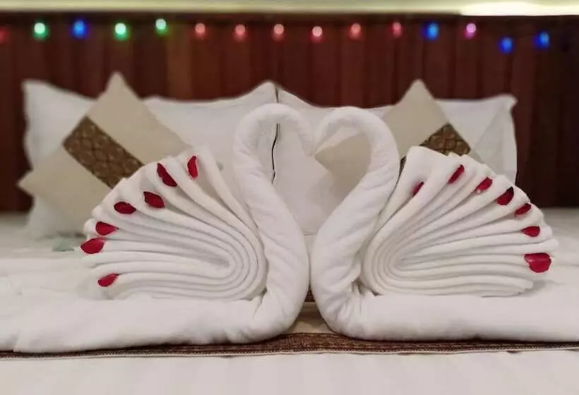 هتل Duo Swan