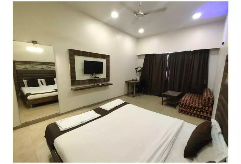 Hotelli Lalit Inn