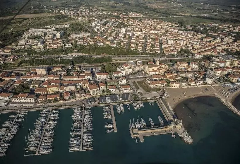 ホテル Santa Caterina