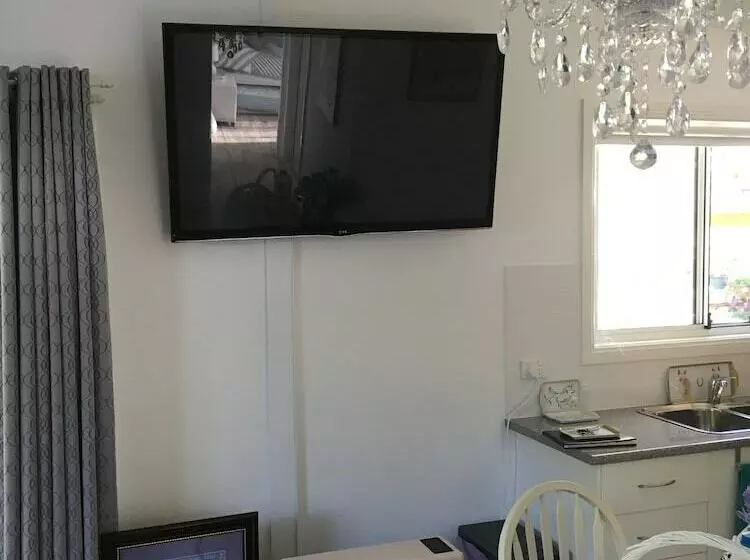 The Best Exotic Magnolia Cottage