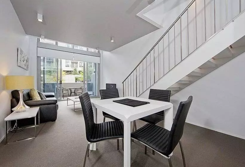 Accommodate Canberra