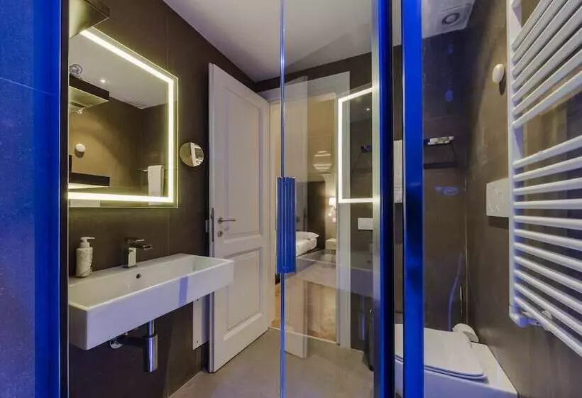 تختخواب و صبحانه Daphne Guest House