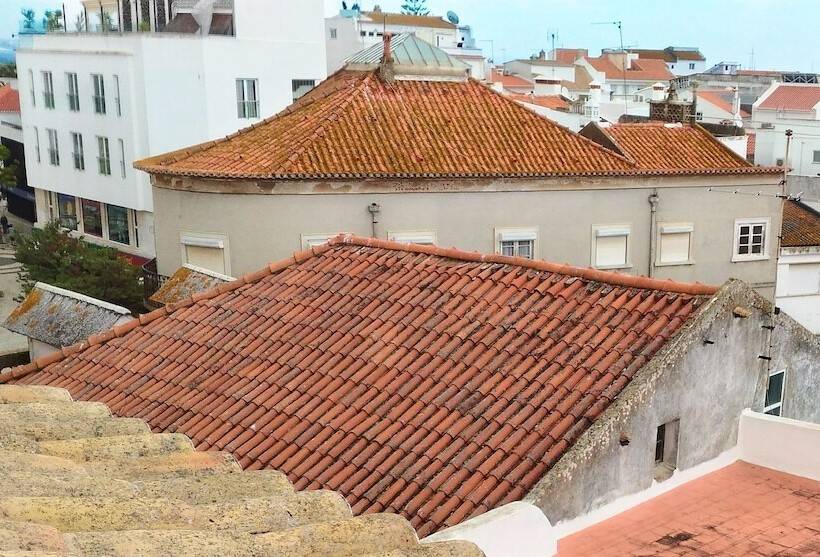 مبيت وإفطار Suites Inn Lagos