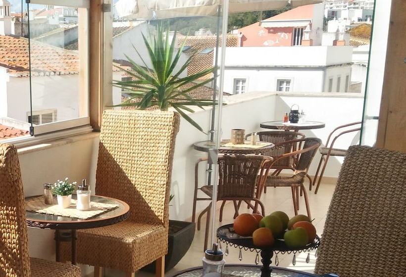 مبيت وإفطار Suites Inn Lagos