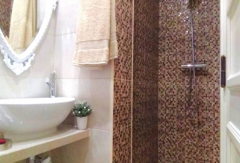 مبيت وإفطار Suites Inn Lagos