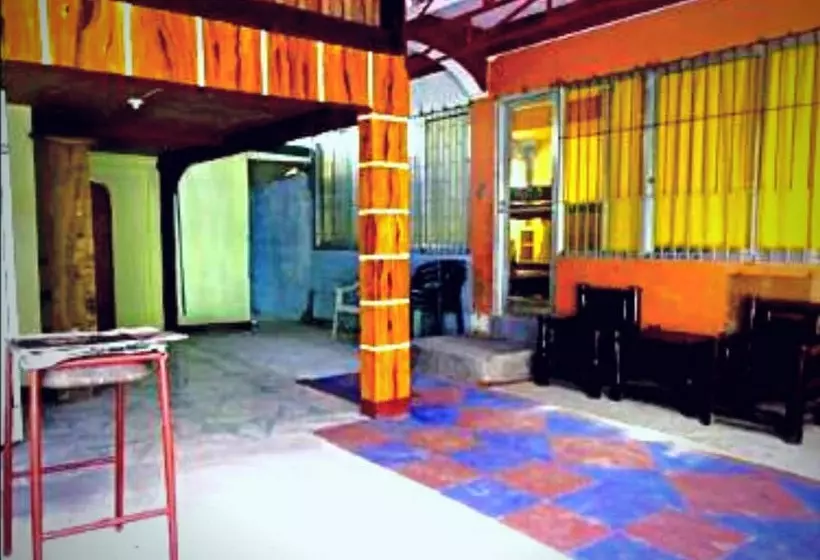هتل Buena Lynne S Resort