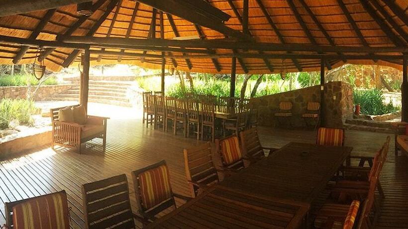 酒店 Dinkweng Safari Lodge