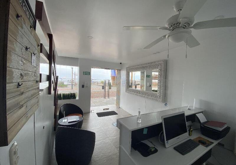 هتل Galapagos Sunset