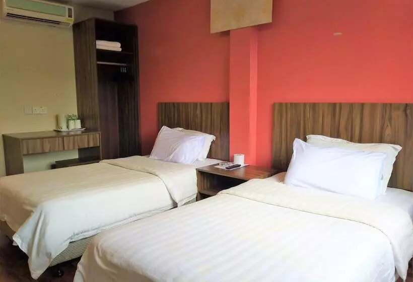 ホテル Jelai Raub