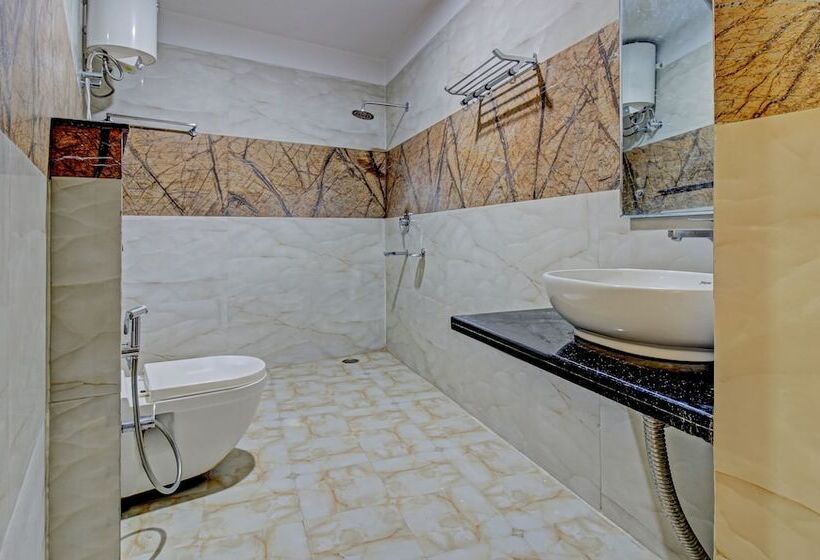 هتل Treebo Trend Sam Inn