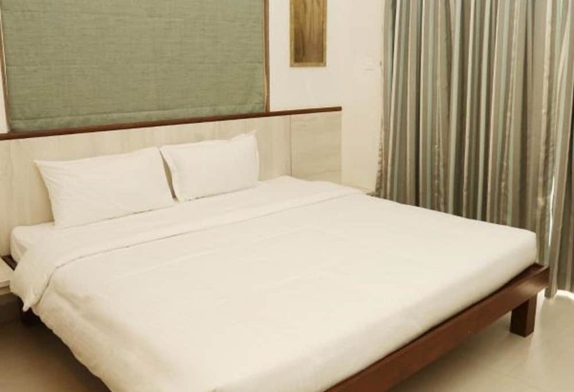 La Vida Studio Inn Baga  Goa  By Lords Hotels And Resorts