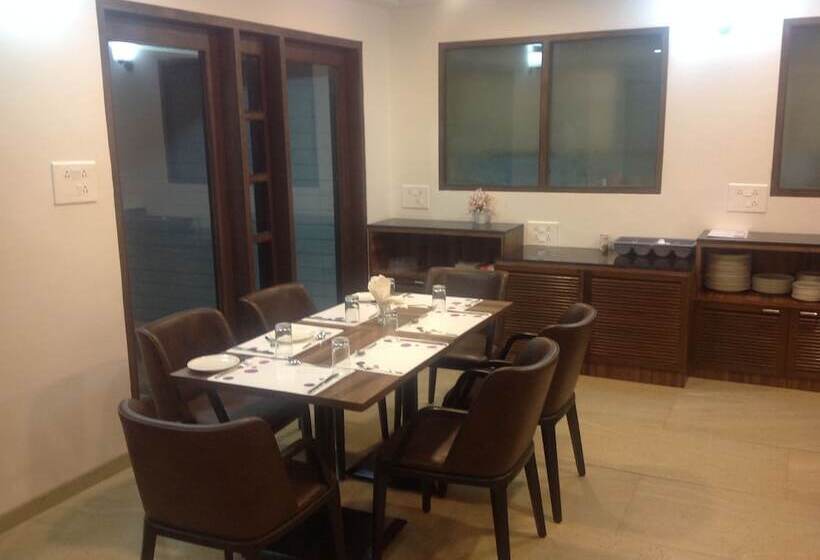 La Vida Studio Inn Baga  Goa  By Lords Hotels And Resorts