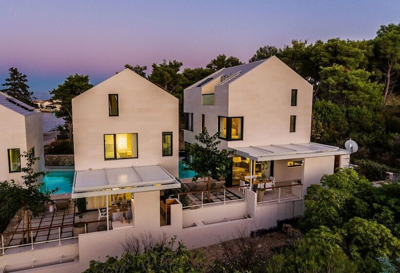 Omega Villas Complex