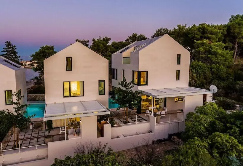 Omega Villas Complex