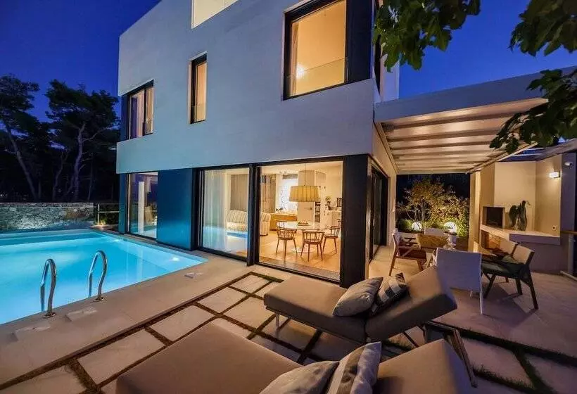 Omega Villas Complex