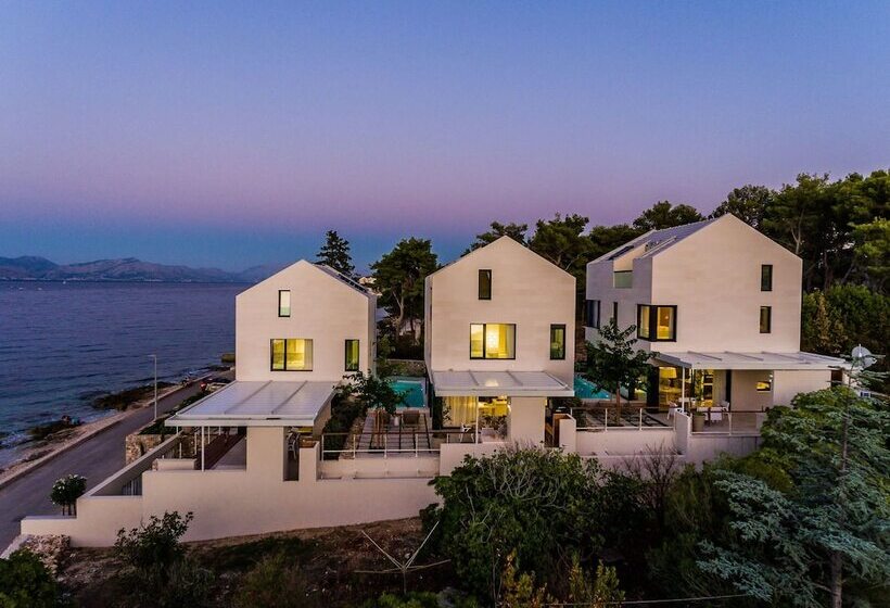 Omega Villas Complex