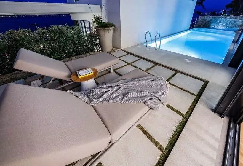 Omega Villas Complex