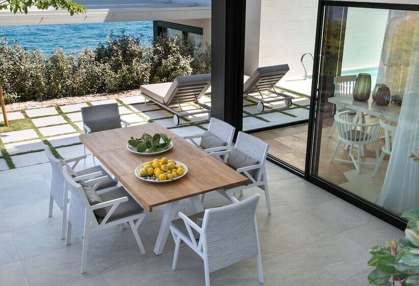 Omega Villas Complex