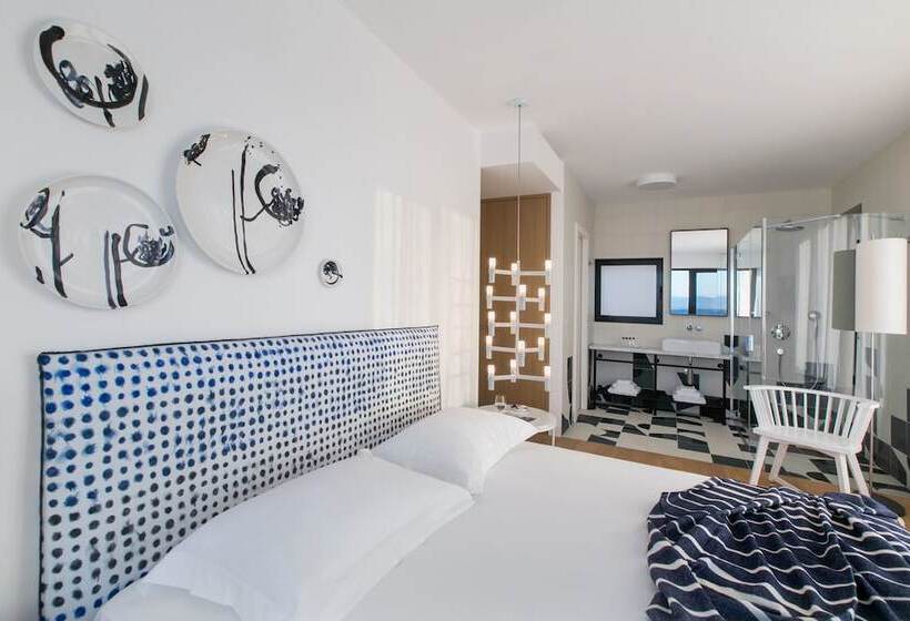 Omega Villas Complex