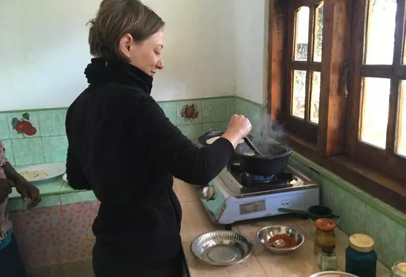 ペンション Adisham Village Home