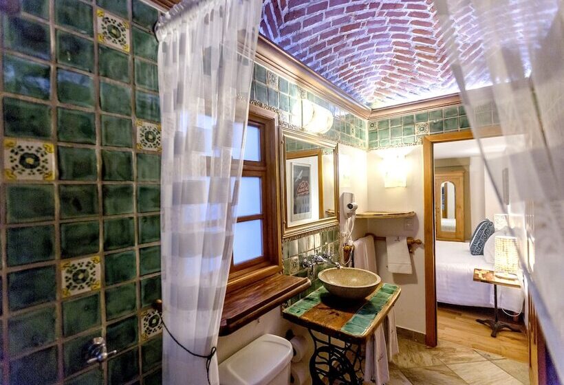 پانسیون Casa Jacinta Guest House