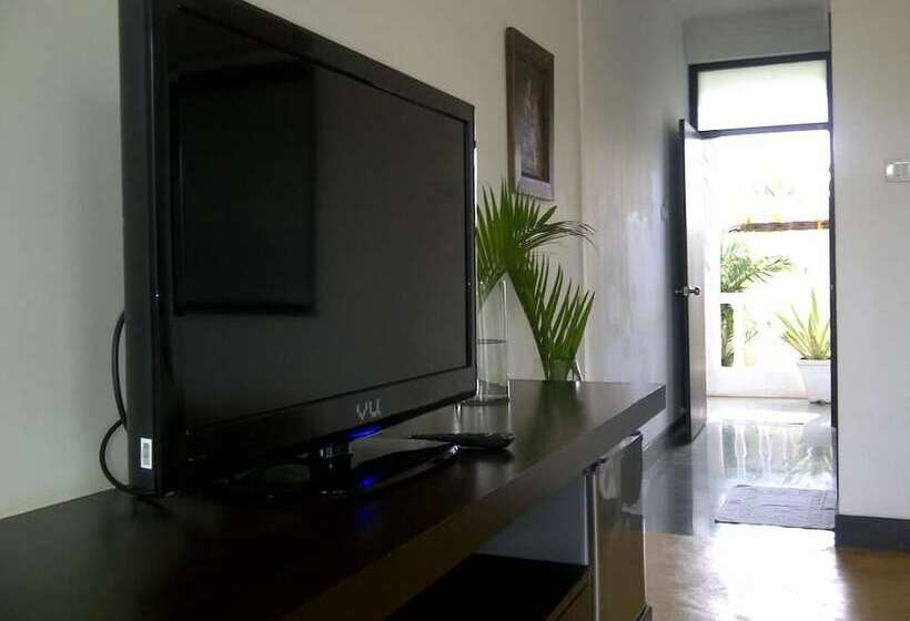 ペンション Marbela Home