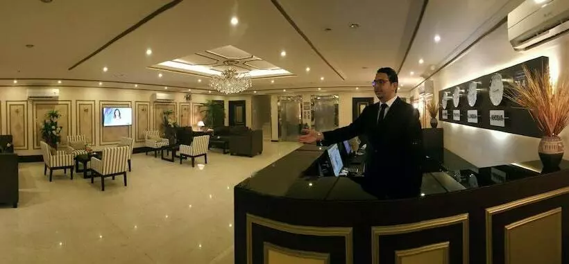 Silverton Hotel Suites