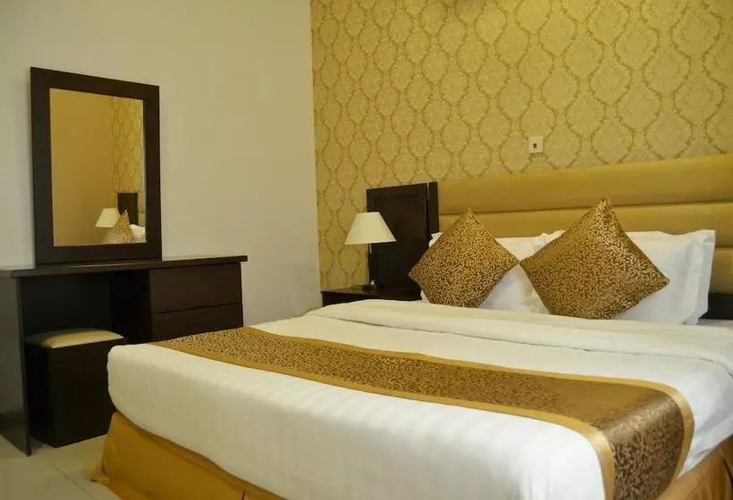 Silverton Hotel Suites