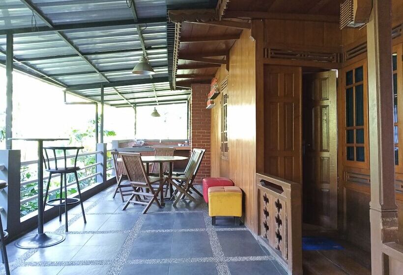 בית מלון כפרי Bantal Guling Villa