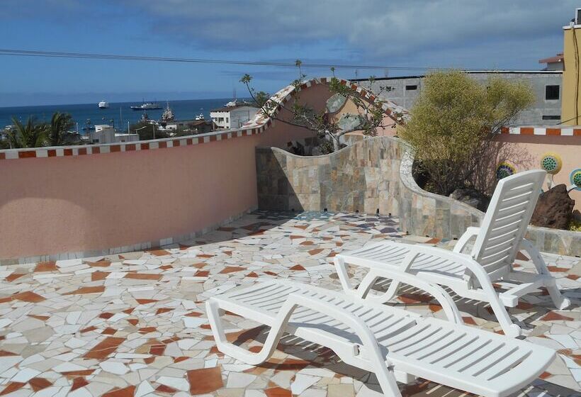 فندق Katarma Galapagos